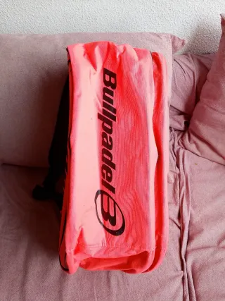 Paletero BULLPADEL + bolsa WILSON + 2 palas princi