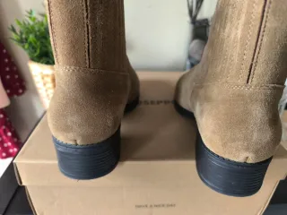 Botines bajos beige/marrón