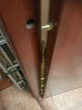 Puerta Acorazada Borjas