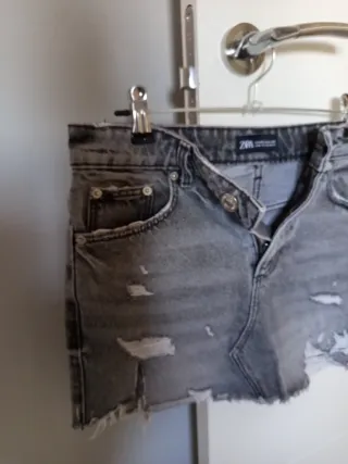 Falda vaquera Zara gris Talla XS