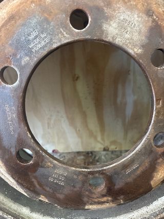 Ruedas Iveco Eurocargo 215 75 r17.5 126/124M