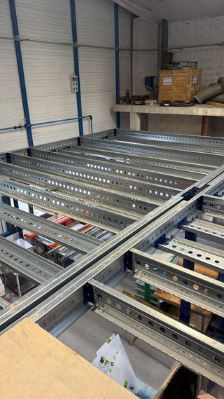 Estructura para entreplanta industrial