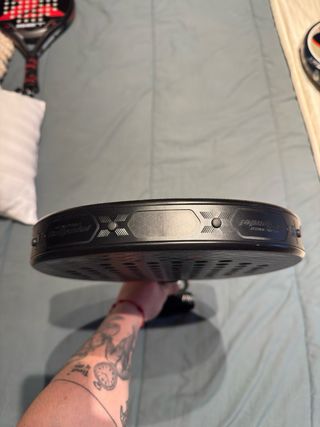 Pala de pádel Bullpadel Hack Hibrid 03