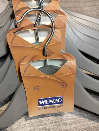 Pack de 10 WENKO Perchas Jolie encalado gris