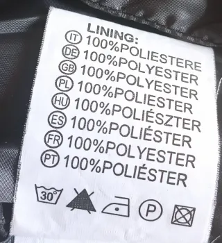 Piumino tecnico unisex nero. Mai utilizzato