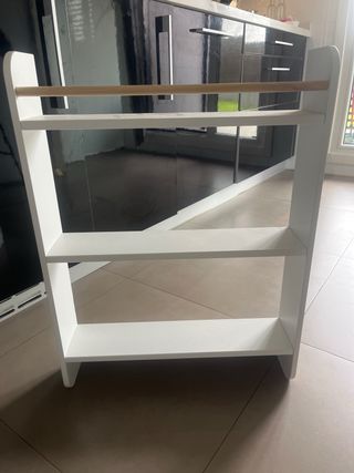 Estantería infantil madera y blanco