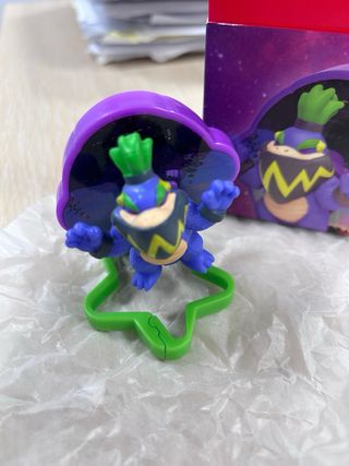 Figura Bowser Morado McDonald's