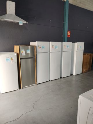 Frigoríficos con congelador arriba desde