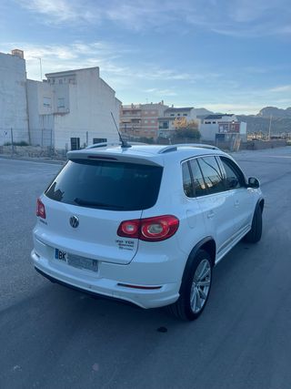 Volkswagen Tiguan 2012