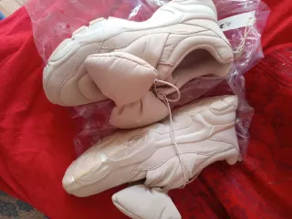 Zara Bambas Beige/Rosa con Lazo