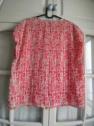 Blusa ONLY floral roja Talla M