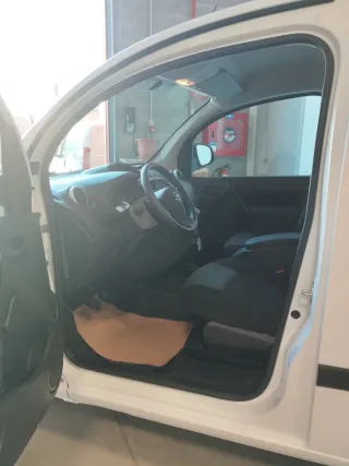 Nissan NV250 2021