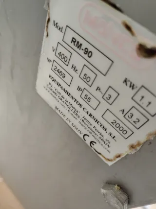 Amasadora Mainca 90 L. Motor nuevo.