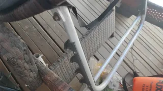 Hamaca de mimbre y plástico