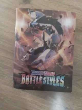 Álbum Pokémon Espada y Escudo Estilos de Batalla