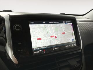 Peugeot 2008 BlueHDi 120 S&S Allure 88 kW (120 CV)