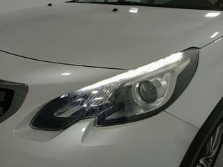 Peugeot 2008 BlueHDi 120 S&S Allure 88 kW (120 CV)