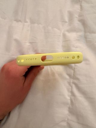 Funda original iPhone 17 Pro Amarilla