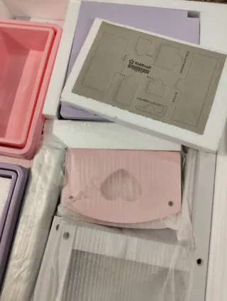 KidKraft Juego Infantil de Mesa y 2 Sillas Corazón