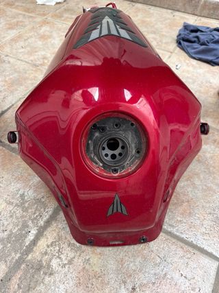 Depósito Gasolina Yamaha MT-10