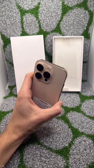 iPhone 16 Pro 256GB Desert - Batt 95%