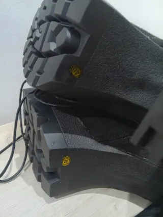 Botines tacón plataforma ante negro talla 40