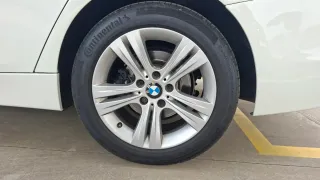 BMW 320d F30 184cv Sport 2012