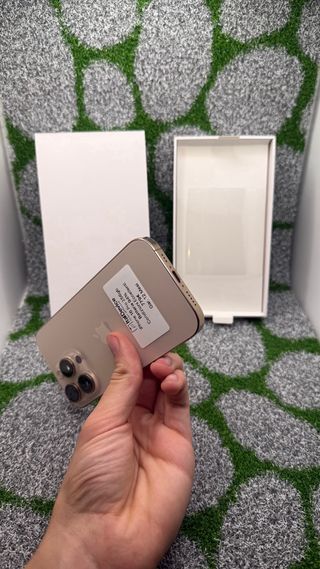 iPhone 16 Pro 256GB Desert - Batt 94%