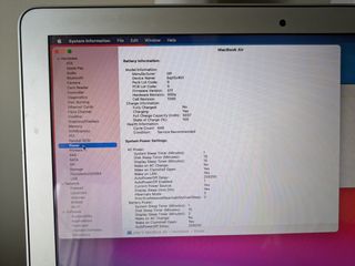 MacBook Air 13 i7 1.7 8GB/256GB A1466