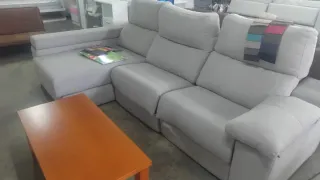 Sofá chaiselongue tela gris