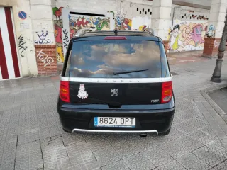 Peugeot 1007 2005