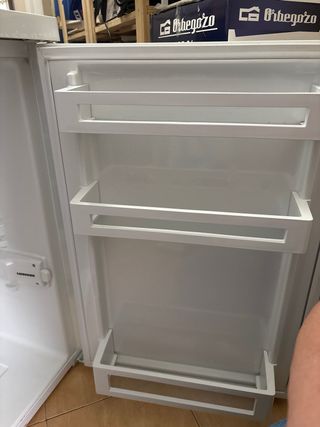 Nevera Liebherr blanca