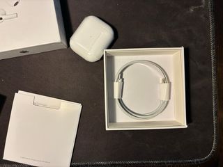 AirPods Apple Blancos