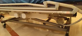 Cama asistencial Gerialift de la marca Gerialine.