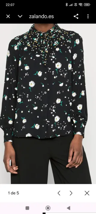 Blusa M&S floral negra