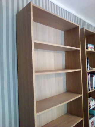 Librería IKEA Billy 80x28x202