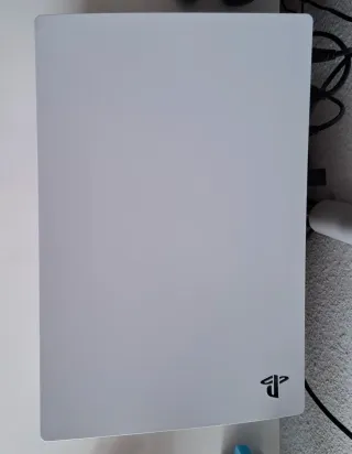 PS5 + 2 mandos