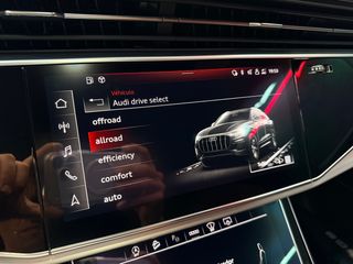 AUDI Q8 SQ8 4.0 TDI 435CV quattro tiptronic