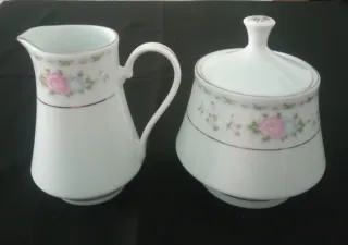 Juego de café/té porcelana floral