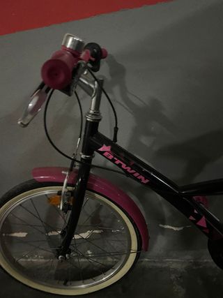 Bicicleta infantil Btwin rosa