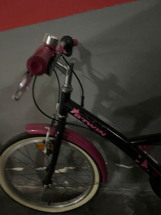 Bicicleta infantil Btwin rosa