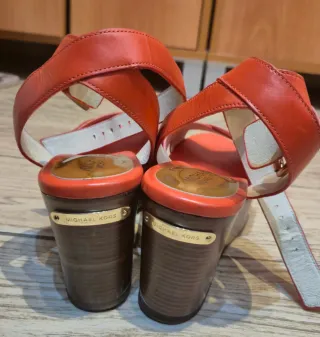 Sandalias Cuña Michael Kors Rojas, 9M