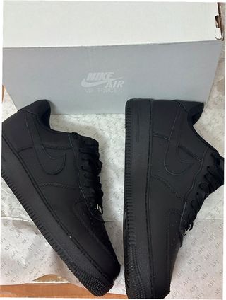 Nike Air Force 1 Low '07 Negras Talla 43