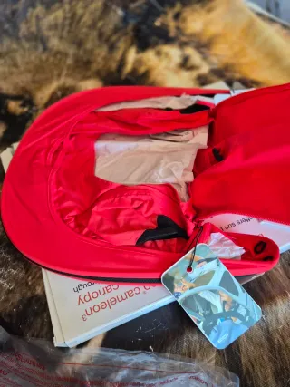 Capota ventilada bugaboo Fox/camaleón  Roja NUEVA!