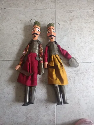 Marionetas de madera artesanales
