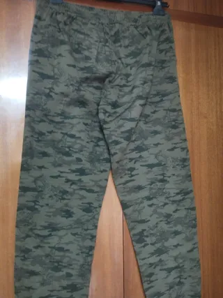 Pantalón camuflaje niño nuevo talla 13-14