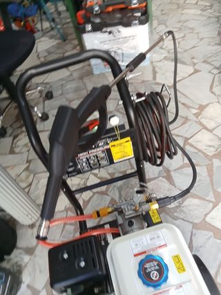 Idropulitrice 240 bar