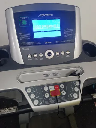 Cinta de correr Life Fitness