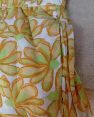 Conjunto short y Top Zara floral amarillo y blanco