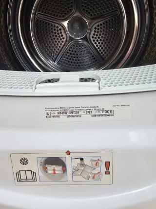 Secadora Siemens iQ300 8kg Bomba de Calor